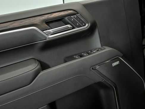 New 2026 GMC Sierra 1500 SLT w/ SLT Premium Plus Package image 5