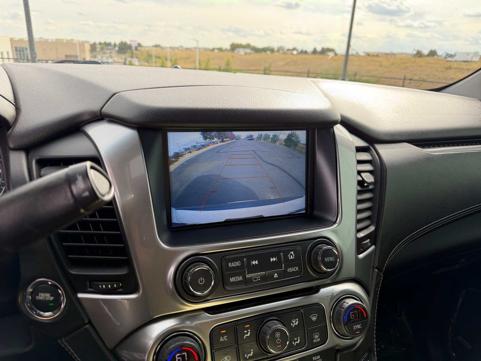 Used 2018 Chevrolet Tahoe Premier AWD/4WD image 27