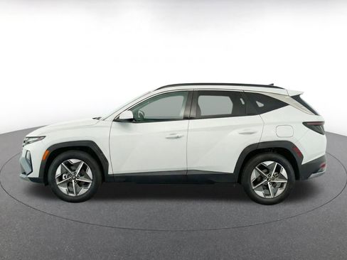 Used 2025 Hyundai Tucson SEL AWD/4WD image 4