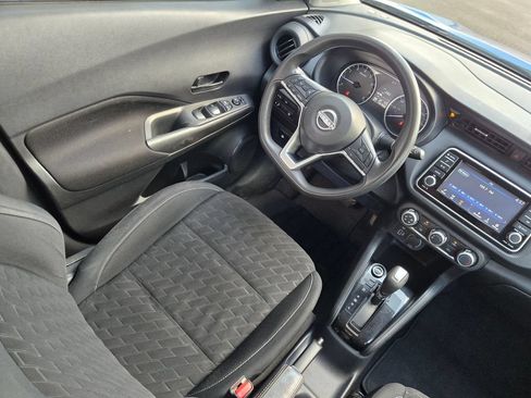 Used 2022 Nissan Kicks S FWD image 16