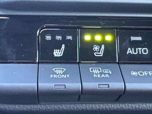 Used 2026 Toyota Crown AWD/4WD image 21