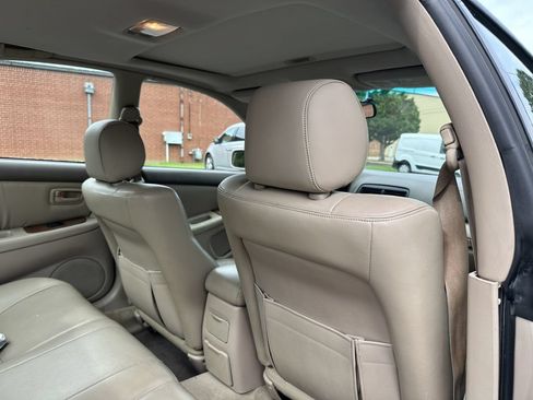 Used 1997 Lexus ES 330 FWD image 27