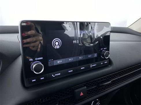 New 2025 Honda HR-V LX image 19