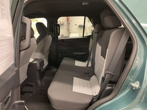 Used 2025 Toyota 4Runner TRD Off-Road AWD/4WD image 27