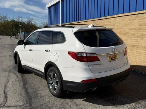 Used 2016 Hyundai Santa Fe SE image 5