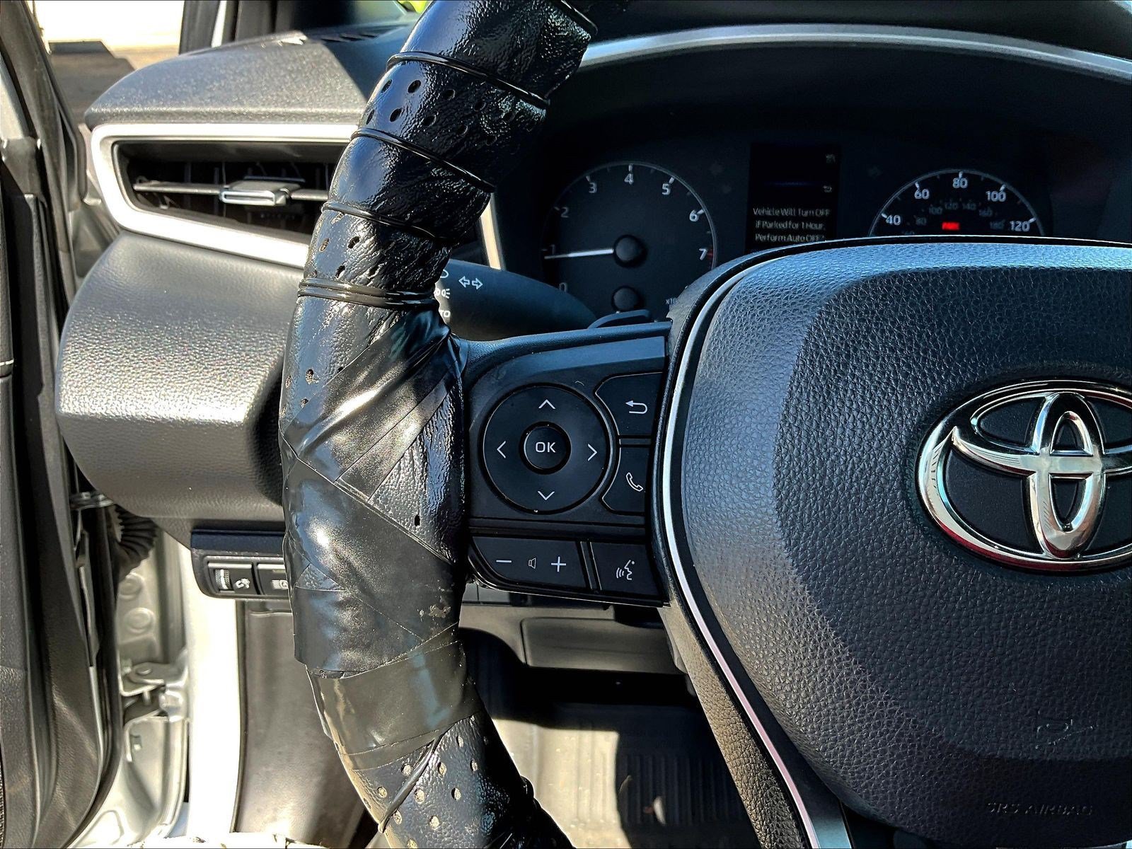 Used 2024 Toyota Corolla SE FWD image 11