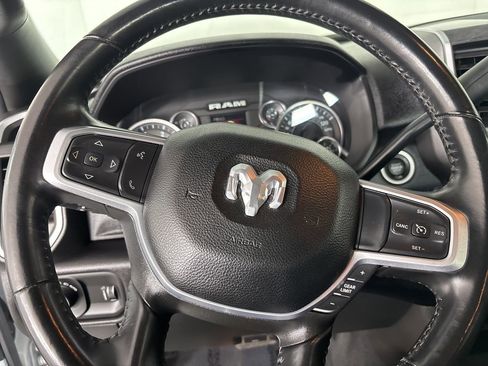 Used 2024 RAM 2500 Big Horn AWD/4WD image 11