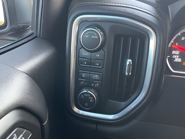 Used 2021 Chevrolet Silverado 1500 RST AWD/4WD image 14