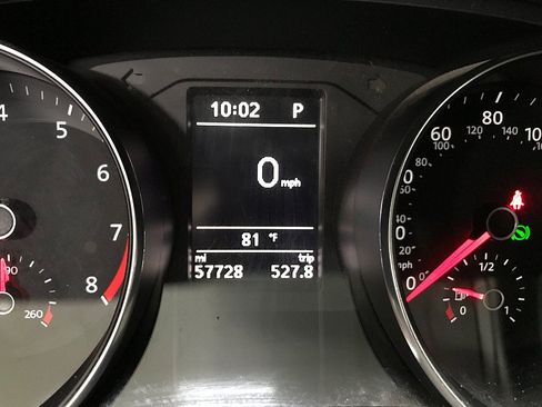 Used 2016 Volkswagen Passat 1.8T SE FWD image 23