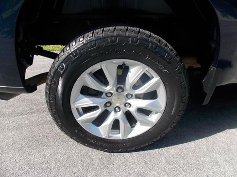 Used 2020 Chevrolet Silverado 1500 Custom w/ Custom Value Package RWD image 19