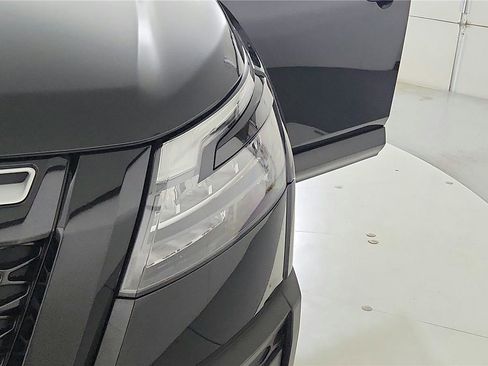 Certified 2025 Nissan Pathfinder Rock Creek AWD/4WD image 33