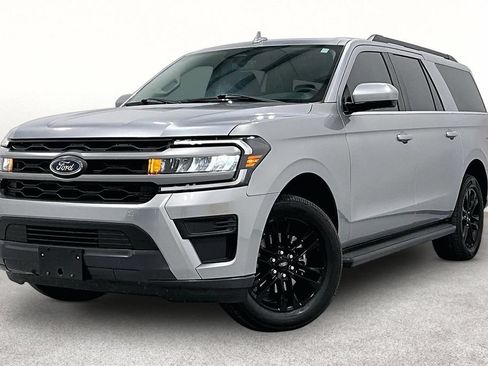 Used 2024 Ford Expedition Max XLT RWD image 14