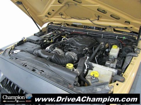 Used 2013 Jeep Wrangler Unlimited Sport image 35