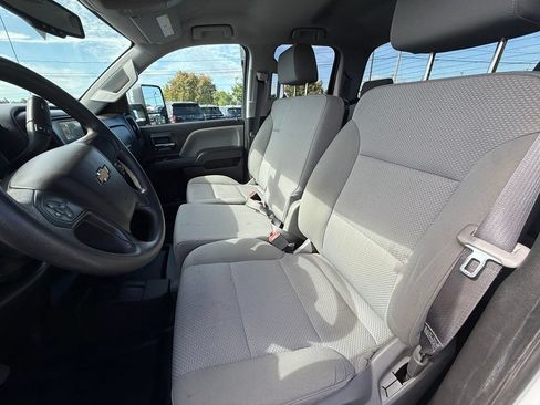 Used 2017 Chevrolet Silverado 2500 W/T w/ WT Convenience Package AWD/4WD image 19