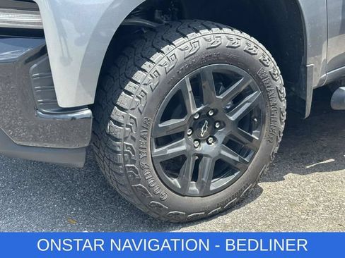 Used 2021 Chevrolet Silverado 1500 LT Trail Boss w/ LPO, Dark Essentials Package AWD/4WD image 7