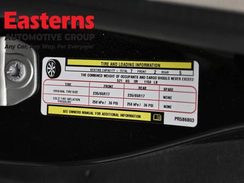Used 2023 Chrysler Pacifica Touring-L FWD image 34