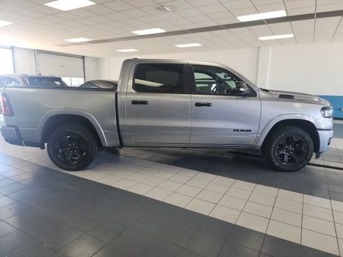 Used 2025 RAM 1500 Big Horn AWD/4WD image 2