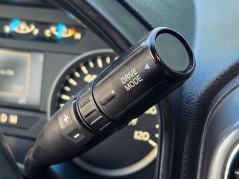 Used 2019 Ford F150 XLT w/ Equipment Group 302A Luxury image 18