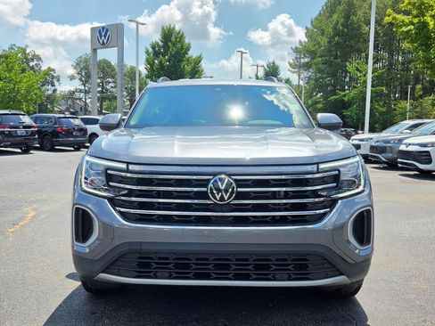 Used 2024 Volkswagen Atlas SE FWD image 8