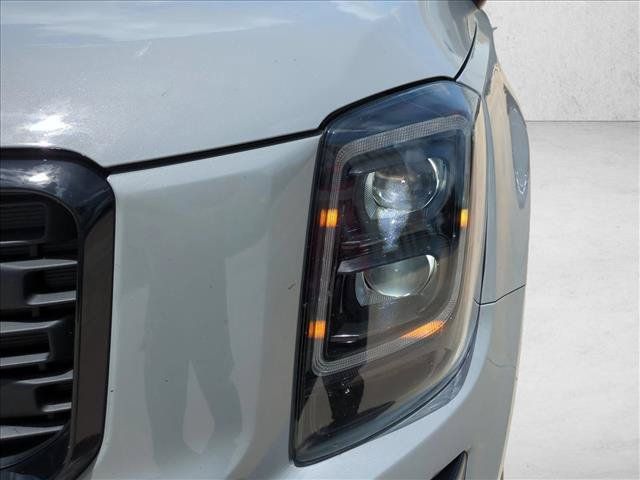 Used 2022 Kia Telluride SX w/ SX Prestige Package AWD/4WD image 9
