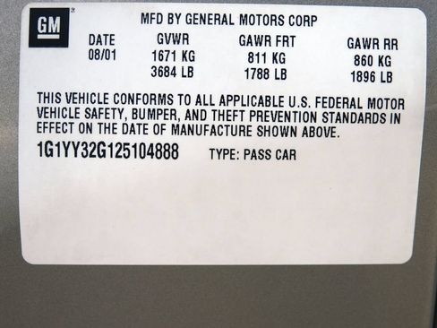 Used 2002 Chevrolet Corvette Convertible w/ Preferred Equipment Group2 RWD image 39