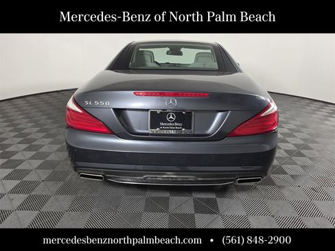 Used 2013 Mercedes-Benz SL 550 image 6