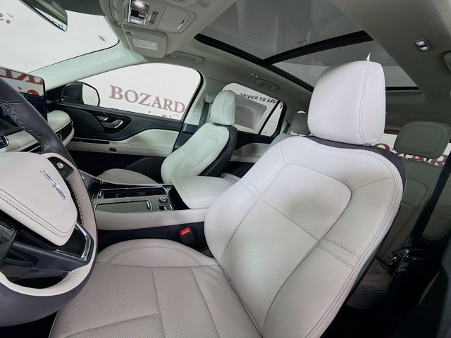 New 2026 Lincoln Aviator 2WD image 22