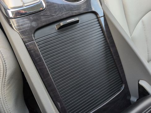 Used 2017 Buick Enclave Leather FWD image 33