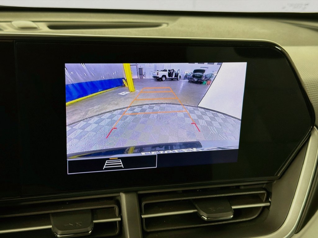 Used 2024 Chevrolet Trax LS FWD image 13