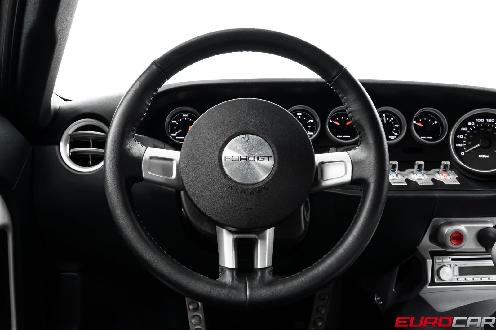 Used 2006 Ford GT RWD image 34