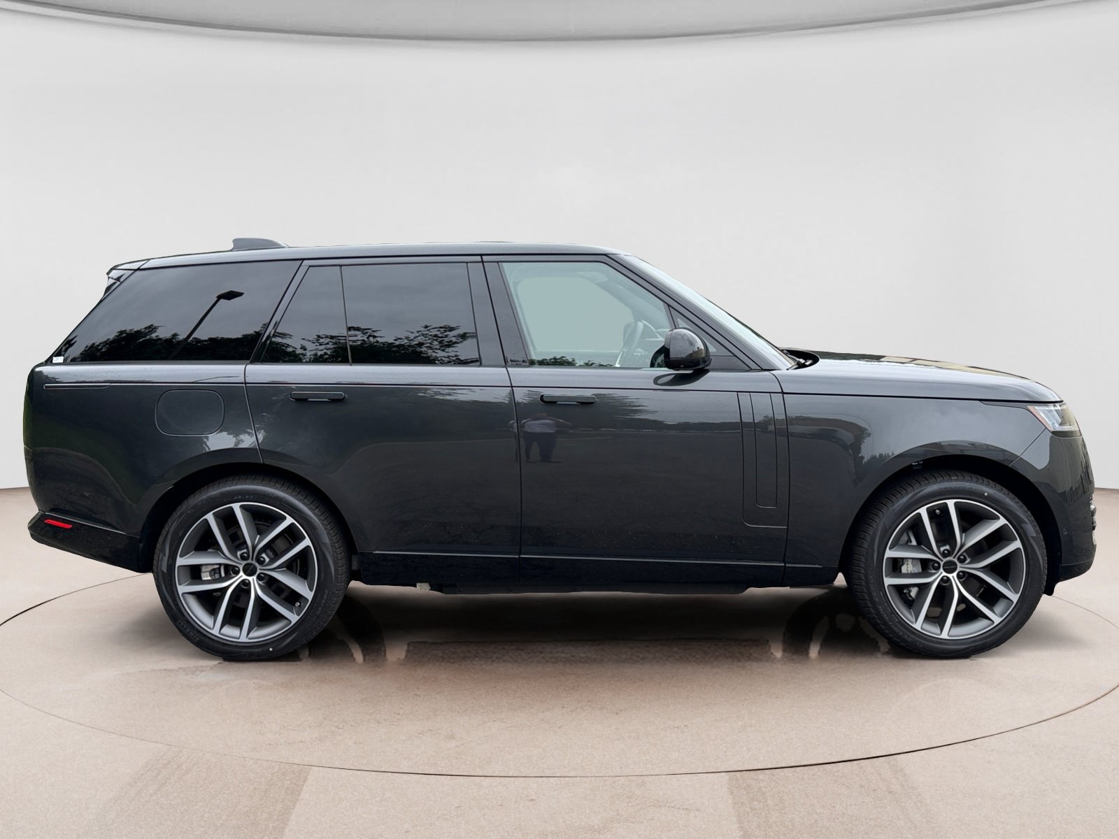 New 2026 Land Rover Range Rover SE AWD/4WD image 6