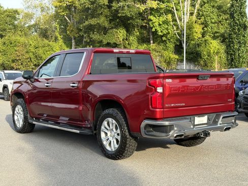 Used 2023 Chevrolet Silverado 1500 LTZ w/ LTZ Premium Package AWD/4WD image 5