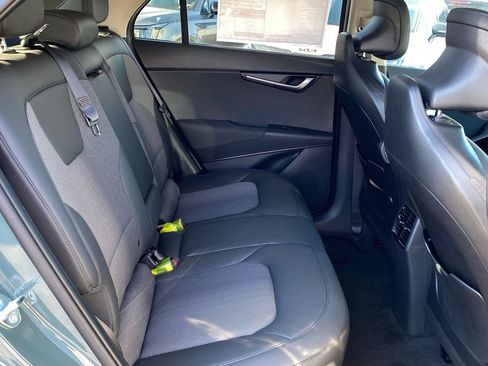 New 2025 Kia Niro Wind image 22