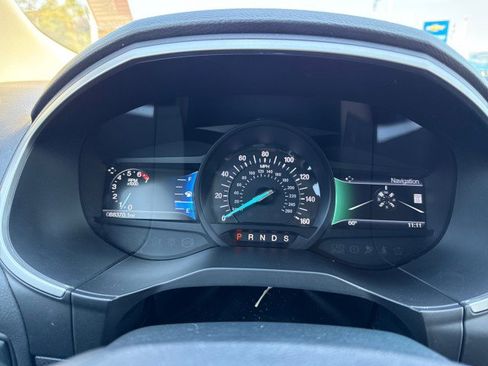 Used 2015 Ford Edge SEL w/ Equipment Group 201A image 27