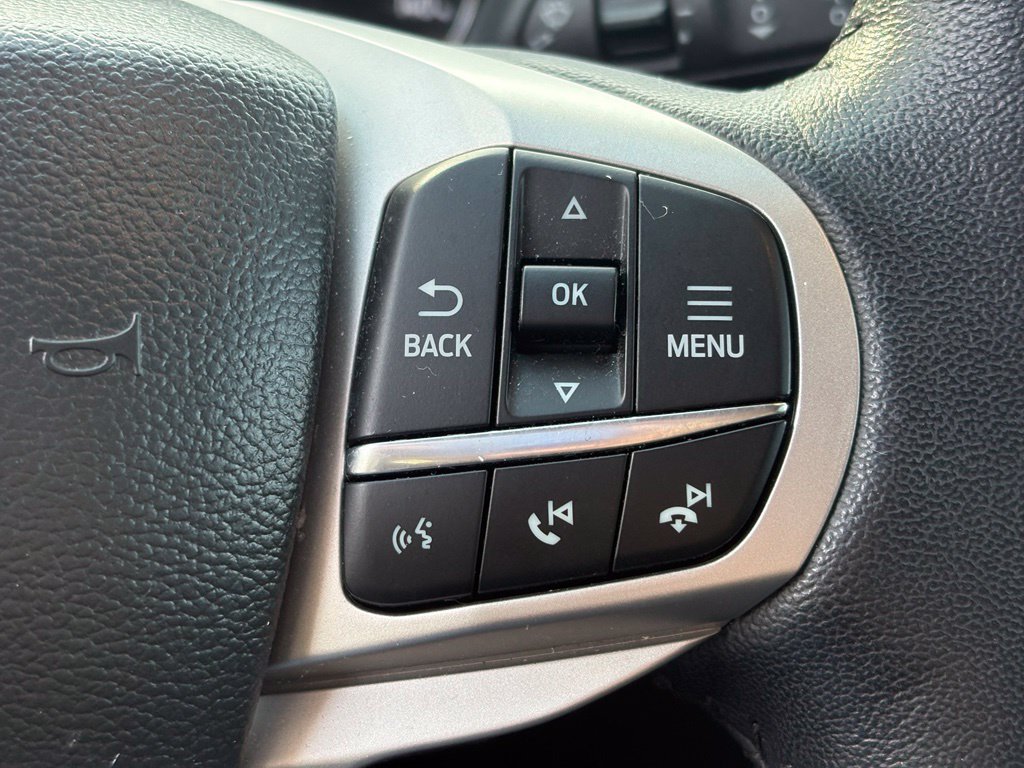 Used 2023 Ford Explorer XLT w/ Equipment Group 202A AWD/4WD image 20
