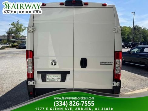Used 2023 RAM ProMaster 2500 image 7