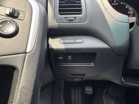 Used 2016 Nissan Altima 2.5 SR FWD image 17