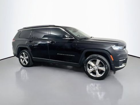 Used 2021 Jeep Grand Cherokee L Limited w/ Luxury Tech Group II AWD/4WD image 23