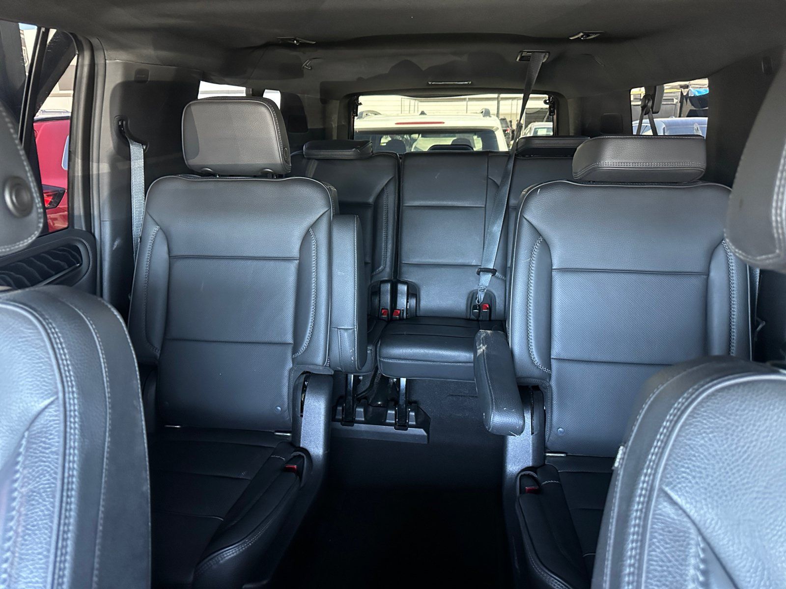 Used 2021 GMC Yukon XL Denali AWD/4WD image 25