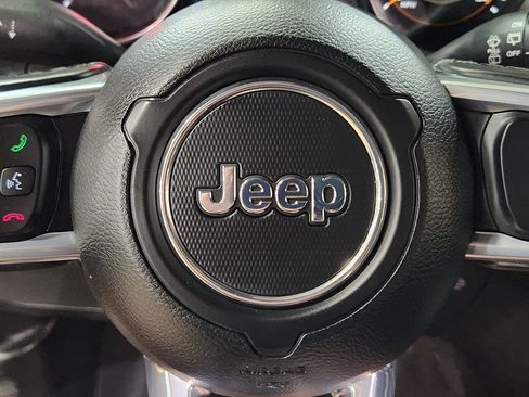 Used 2021 Jeep Wrangler Unlimited Sahara image 47