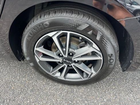 Used 2022 Kia Forte LXS image 30