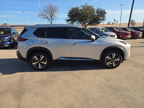 Certified 2023 Nissan Rogue SL w/ SL Premium Package image 2