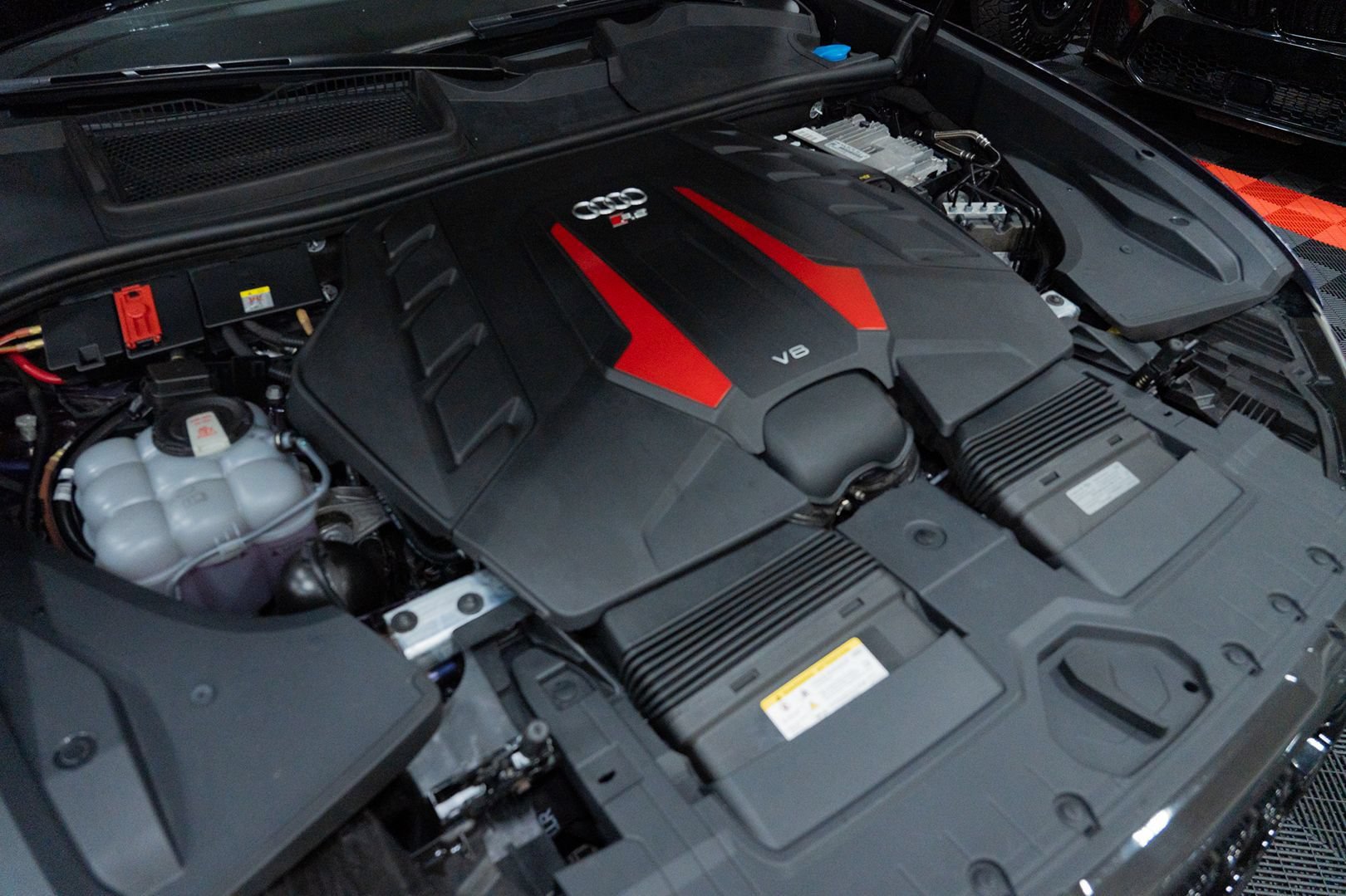 Used 2023 Audi RS Q8 AWD/4WD image 65