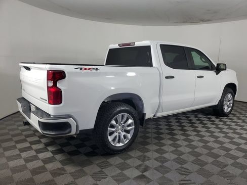 Used 2022 Chevrolet Silverado 1500 Custom AWD/4WD image 4