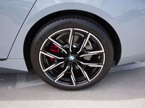 Used 2025 BMW i4 xDrive40i w/ M Sport Package AWD/4WD image 6