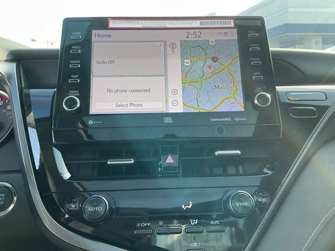 Used 2024 Toyota Camry XSE image 16