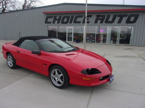 Used 1994 Chevrolet Camaro Z28 image 4