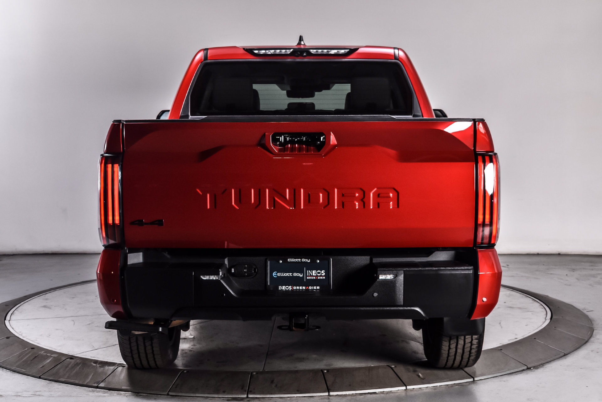 Used 2024 Toyota Tundra Limited w/ TRD Off-Road Package AWD/4WD image 5