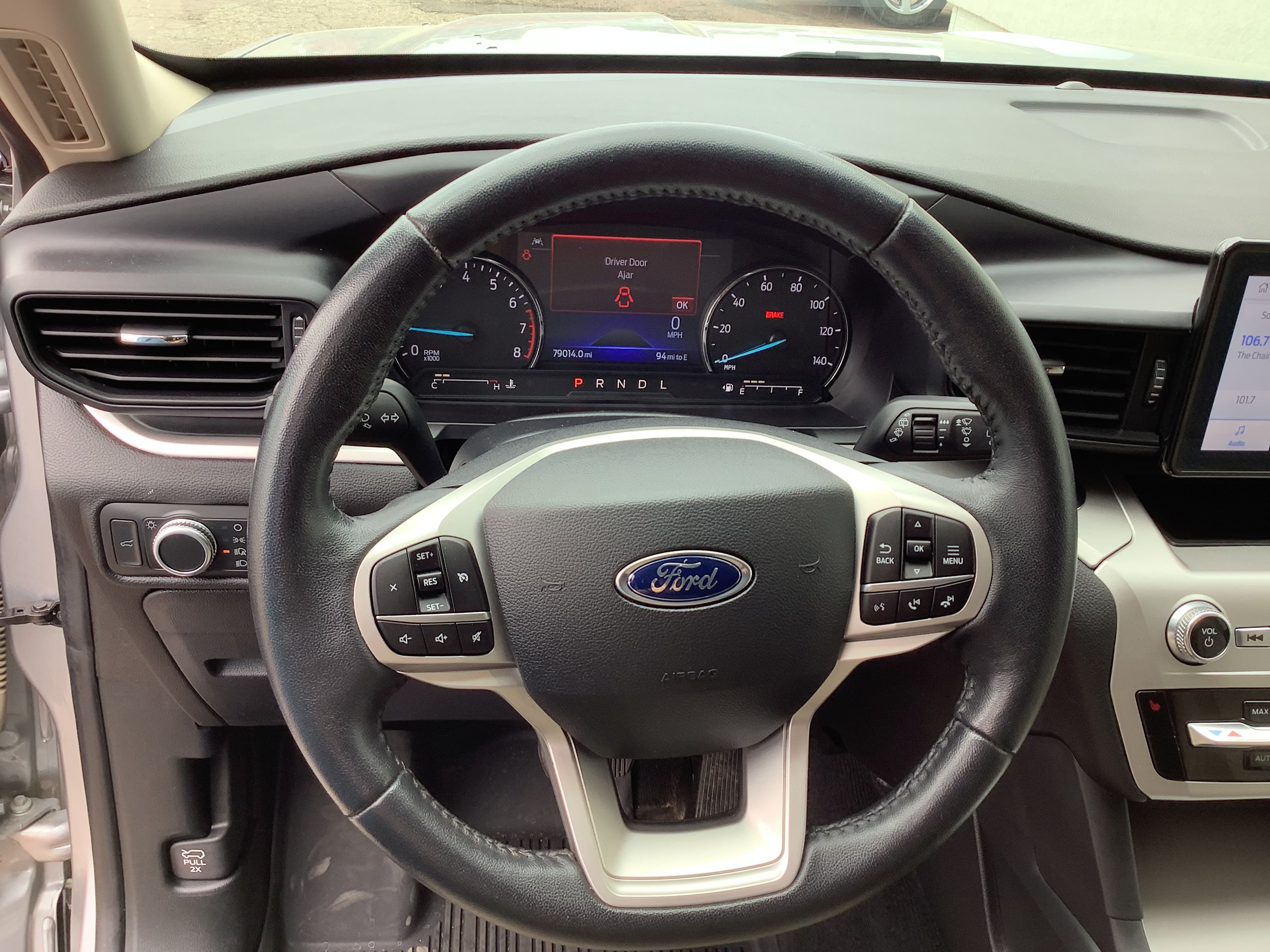 Used 2022 Ford Explorer XLT AWD/4WD image 13