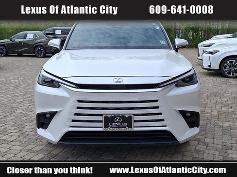 Used 2025 Lexus TX 350 AWD w/ Technology Package image 2